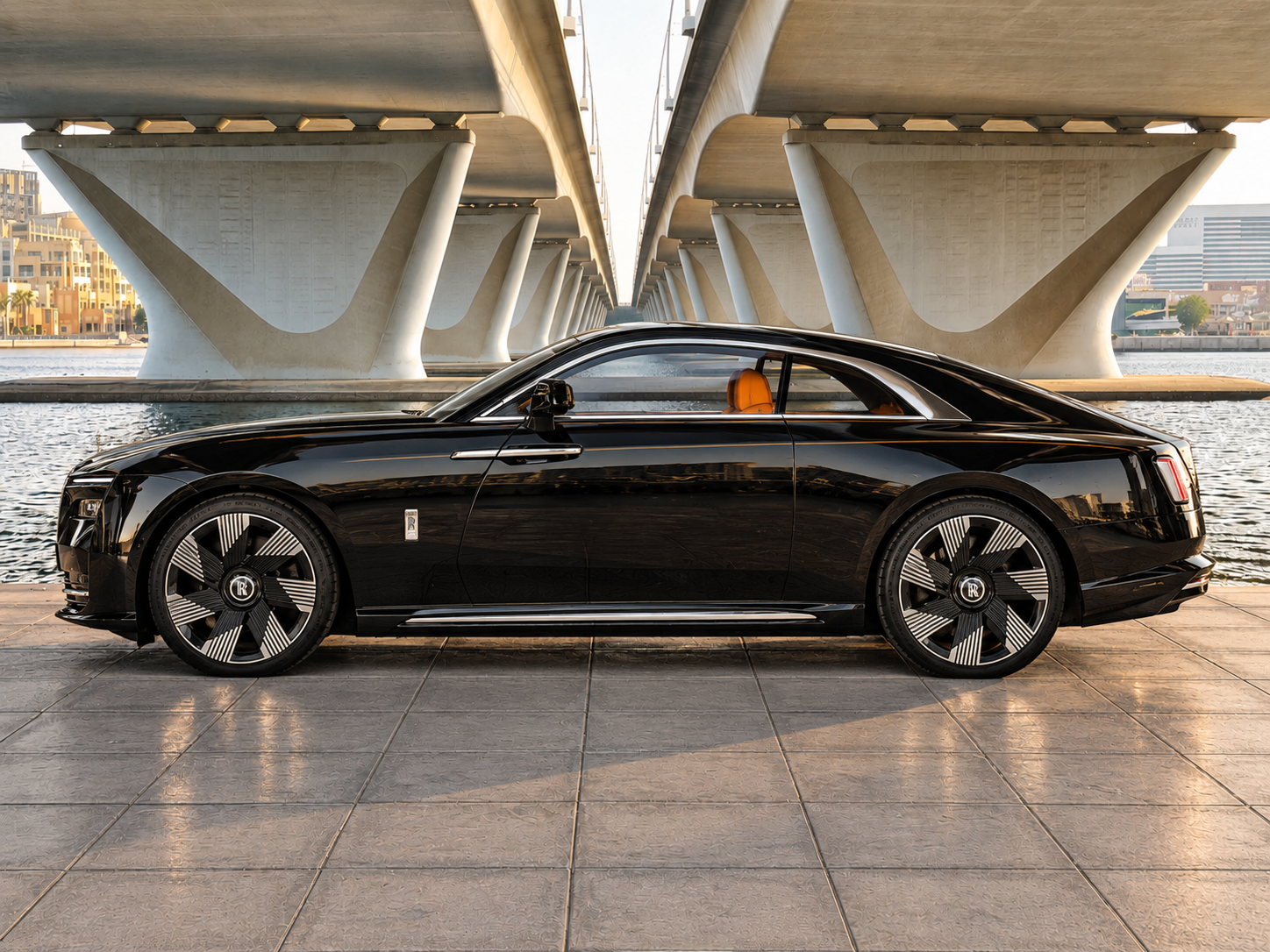 Rolls Royce Spectre — miniature 5